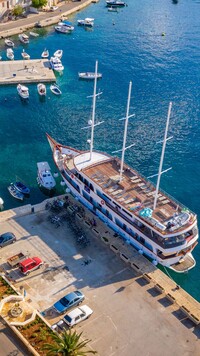 Jacht i łódki na wyspie Korcula