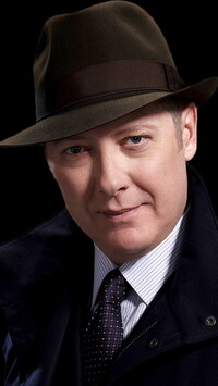 James Todd Spader w kapeluszu