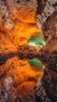 Jaskinia Cueva de los Verdes w Hiszpanii