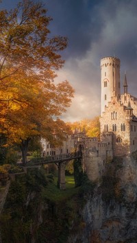 Jesiennie na zamku