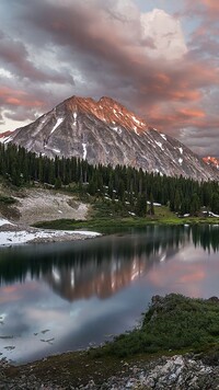 Jezioro Copper Lake w Górach Kaskadowych