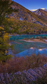 Jezioro Kanas Lake w Chinach