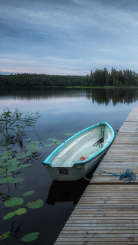 Jezioro Muskan Lake w Szwecji