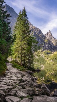 Kamienna ścieżka nad Morskim Okiem