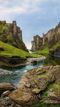 Kanion Fjadrargljufur w Islandii
