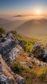 Karpaty o wschodzie słońca