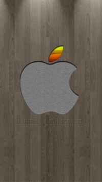 Logo Apple na drewnie