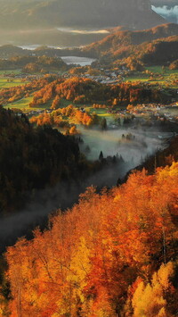 Miasteczko Bled i Gorje we mgle