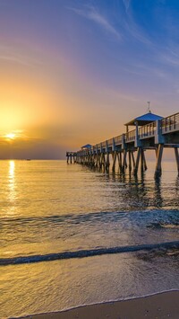 Molo Juno Beach Pier na Florydzie