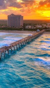 Molo Juno Beach Pier na Florydzie