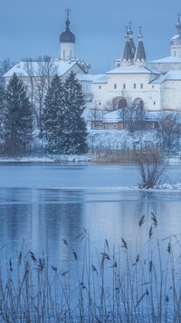 Monaster Terapontowski we wsi Ferapontovo zimową porą