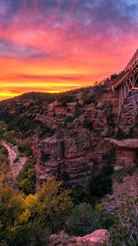 Most Midgely Bridge w kanionie Oak Creek