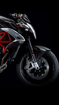 MV Agusta Brutale 800