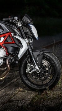 MV Augusta Brutale 800