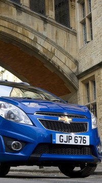 Niebieski Chevrolet Spark