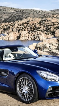 Niebieski  Mercedes-AMG GT Roadster