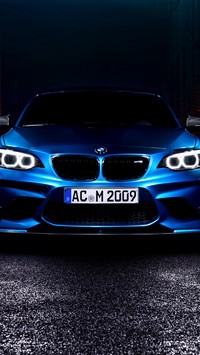 Niebieskie BMW M2 F87