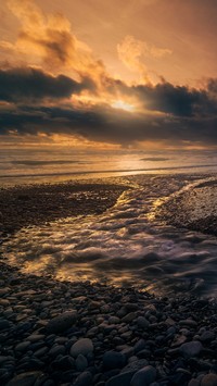 Ocean Spokojny o zachodzie słońca