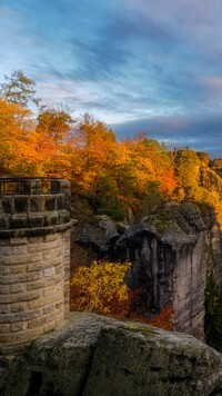 Park Narodowy Saskiej Szwajcarii jesienią