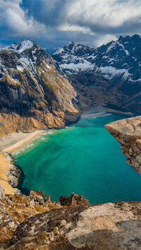 Plaża Kvalvika w Norwegii