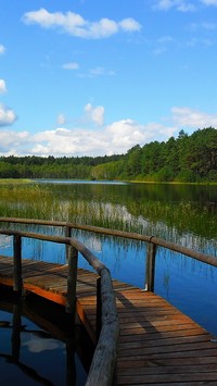 Pomost nad jeziorem