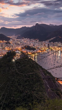 Rio de Janeiro o zmierzchu