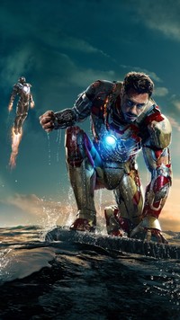 Robert Downey Jr. z  Iron Man 3
