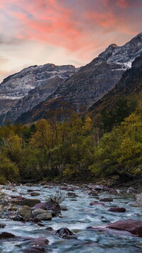 Rzeka Piedra w Pirenejach