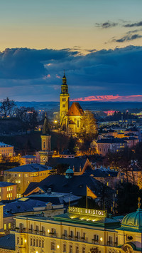 Salzburg nocą