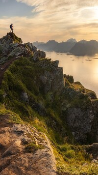 Skały i góry nad Morzem Norweskim