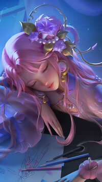 Śpiąca dziewczyna z różowymi włosami