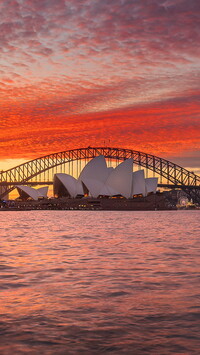Sydney Opera House i most Sydney Harbour