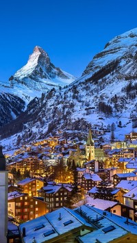 Szwajcarski kurort zimą