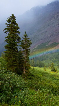 Tęcza pod górą Maroon Bells