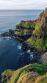 The Giants Causeway Cliffs w Irlandii Północnej