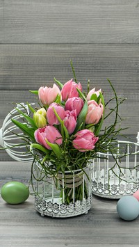 Tulipany z pisankami