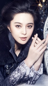 Uśmiechnięta Fan Bingbing