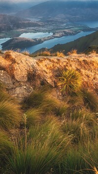 Widok na jezioro Wanaka w Nowej Zelandii