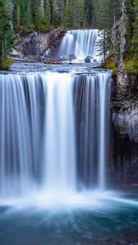 Wodospad Colonnade Falls