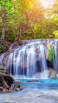 Wodospad Erawan w Tajlandii