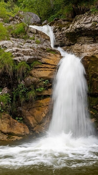 Wodospad Kuhaway Waterfall