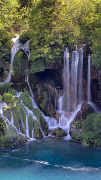 Wodospad w Parku Narodowym Jezior Plitwickich