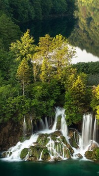 Wodospady w Parku Narodowym Jezior Plitwickich