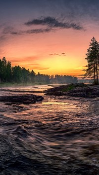 Wschód słońca nad rzeką Kiiminkijoki