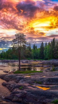 Wschód słońca nad rzeką Kiiminkijoki