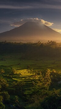 Wulkan Agung na wyspie Bali