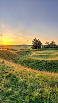 Zachód słońca nad polami w hrabstwie Dorset