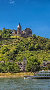 Zamek na wzgórzu w Bacharach
