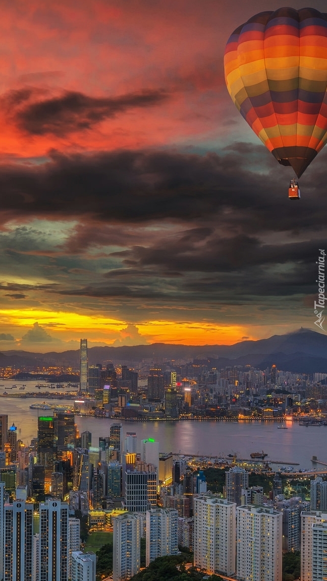 Balon  nad Hongkongiem