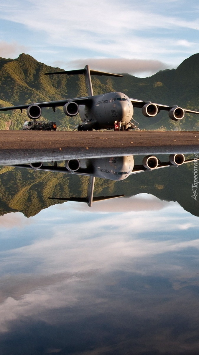 Boeing C-17 Globemaster III